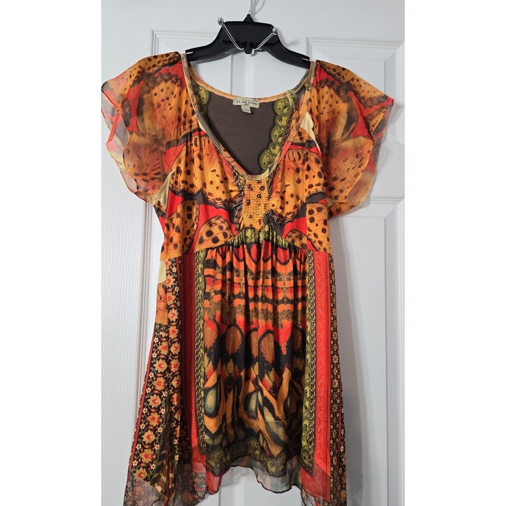 Live and Let Live Womans Blouse Size PXL. Short sleeve - Picture 2 of 4